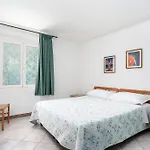 La Vela Blu Apartament *